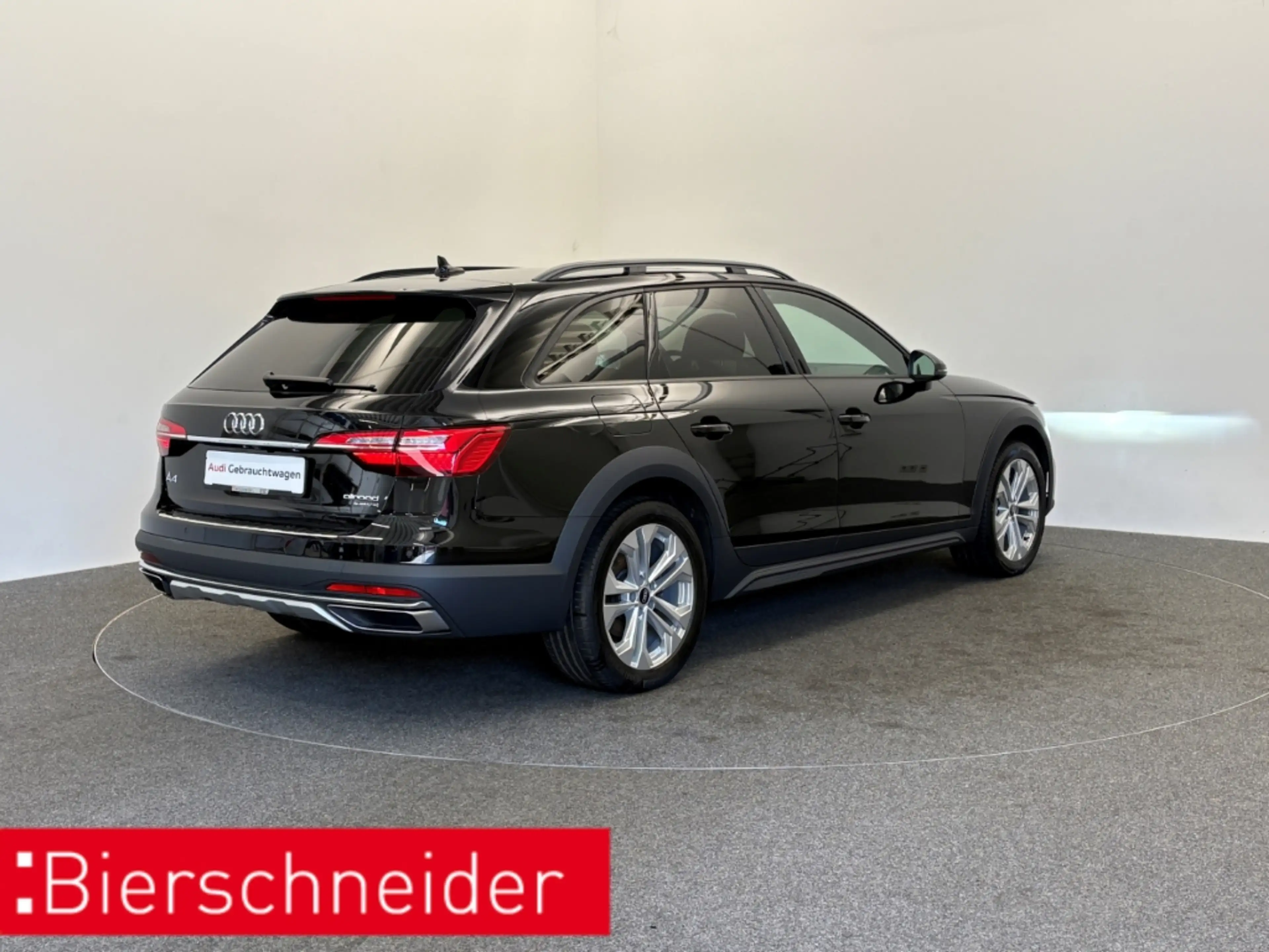 Audi A4 allroad 40 TDI qu. S tronic PANO KAMERA NAVI 18 PDC DAB — photo 5
