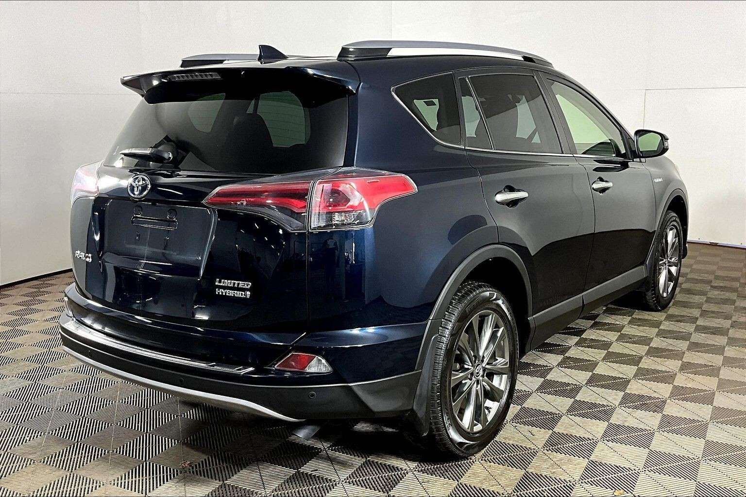 2018 Toyota RAV4 AWD HYBRID LIMITED — снимка 1