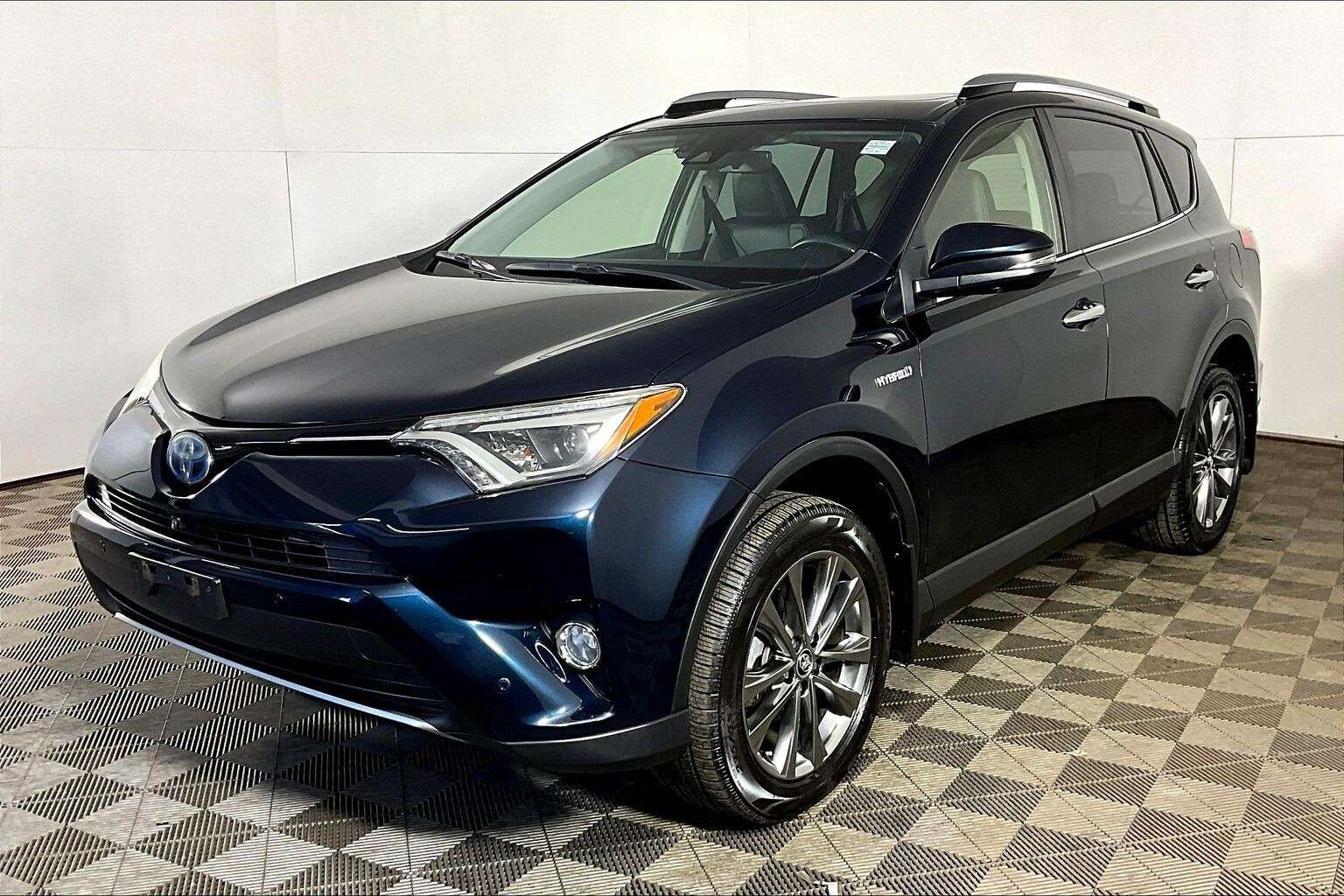 2018 Toyota RAV4 AWD HYBRID LIMITED