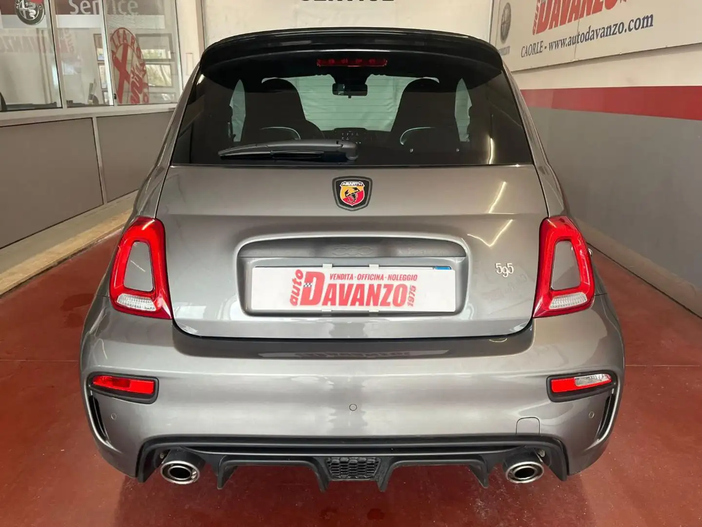 Abarth 595 1.4 Turbo T-Jet 165 CV Gris - 2