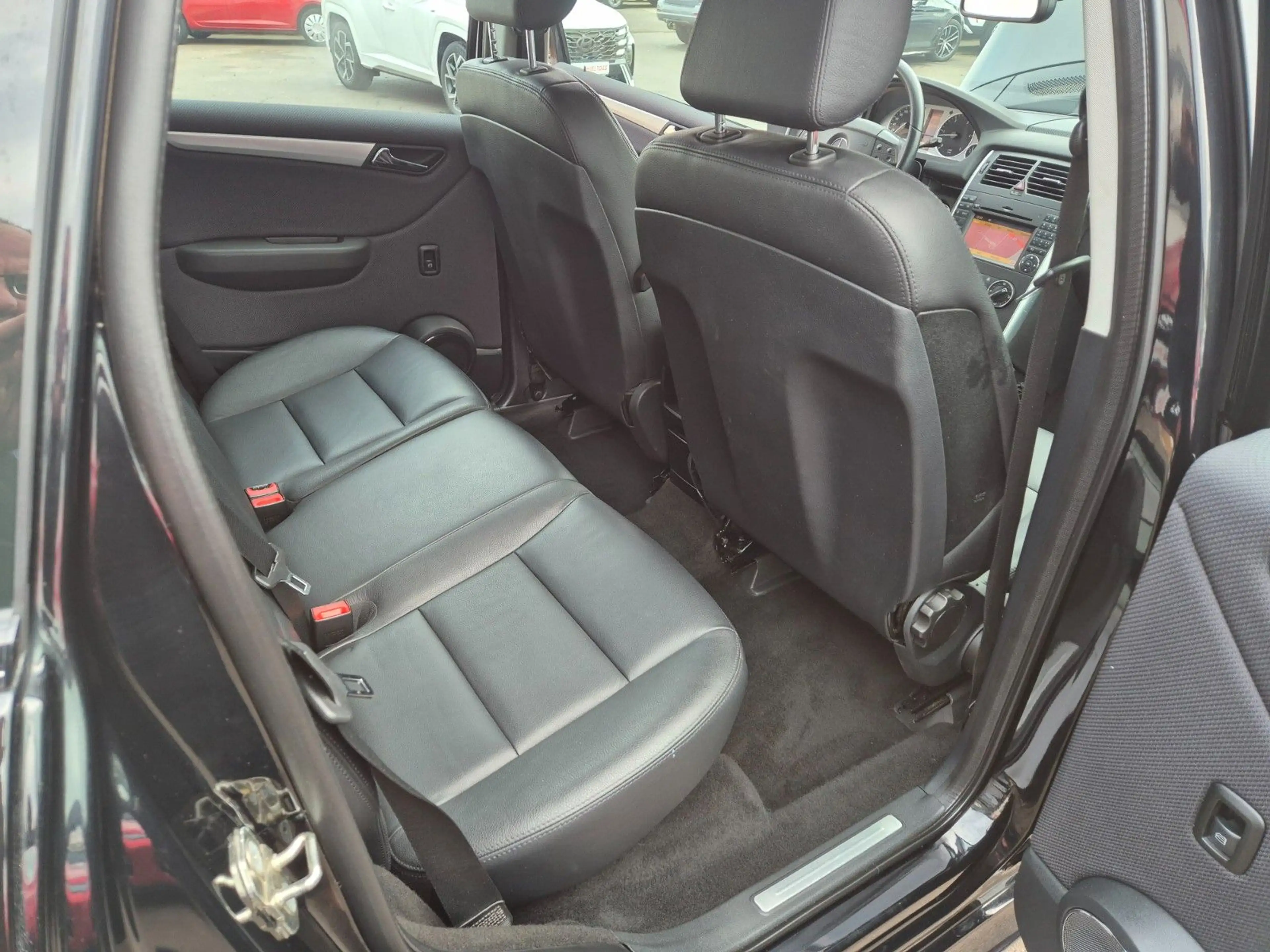 Mercedes-Benz B 180 CDI Navi, Leder, Automatic — photo 20