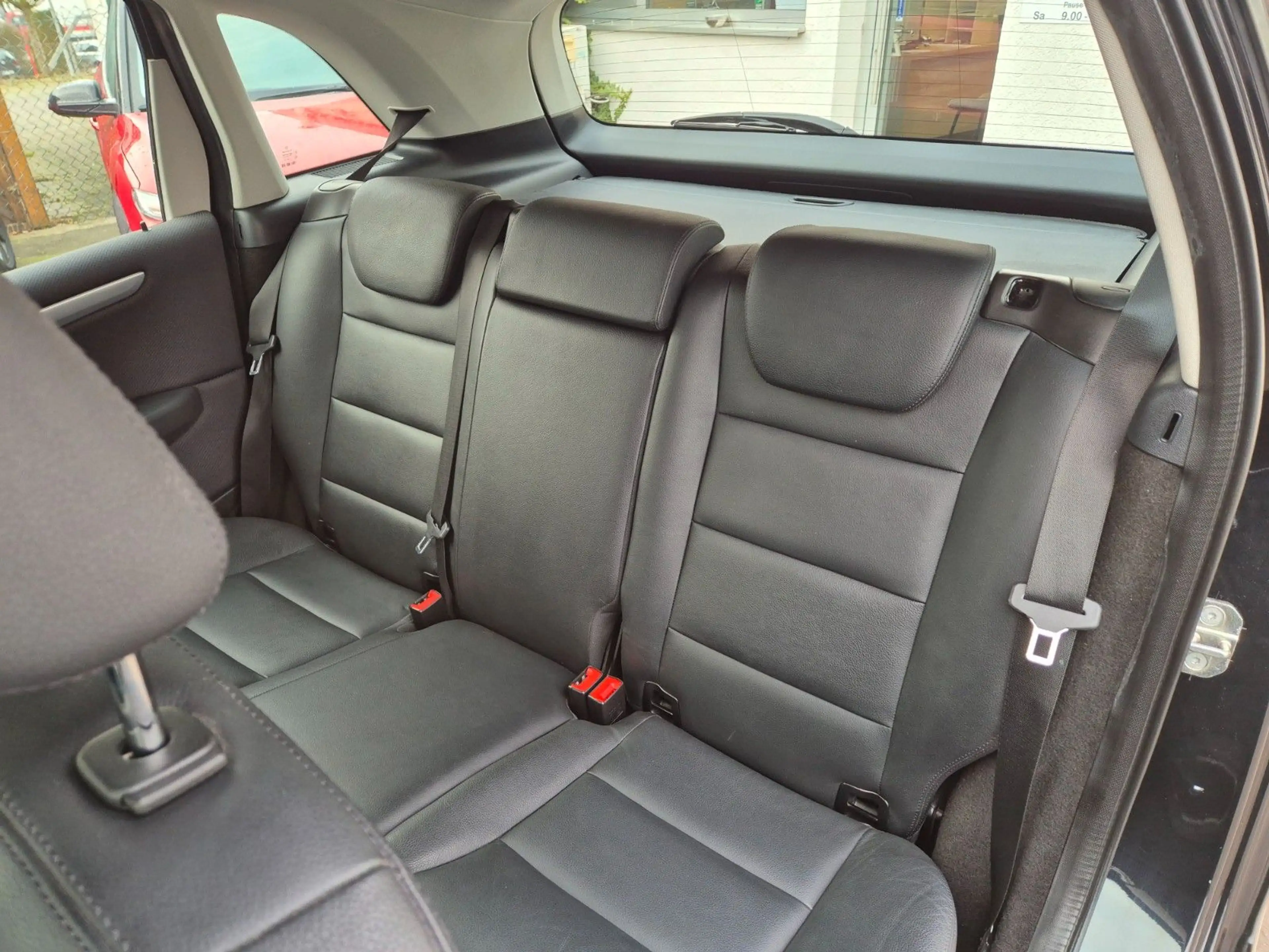 Mercedes-Benz B 180 CDI Navi, Leder, Automatic — photo 13