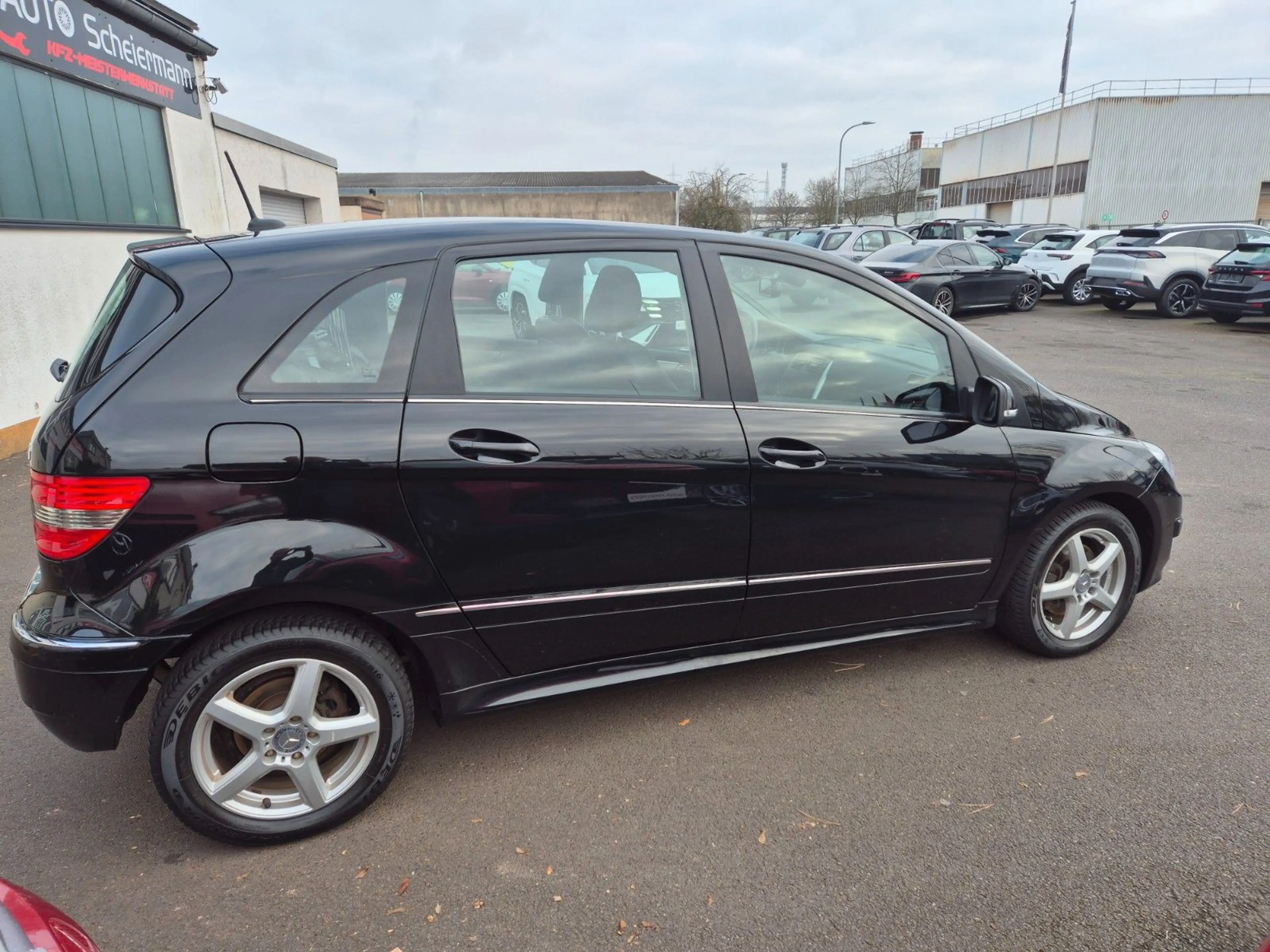 Mercedes-Benz B 180 CDI Navi, Leder, Automatic — photo 4