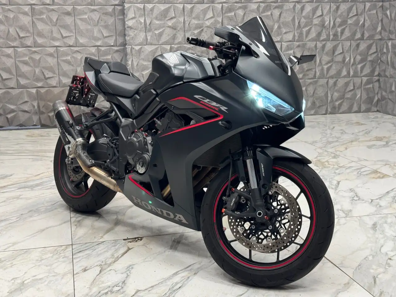 Honda CBR 650