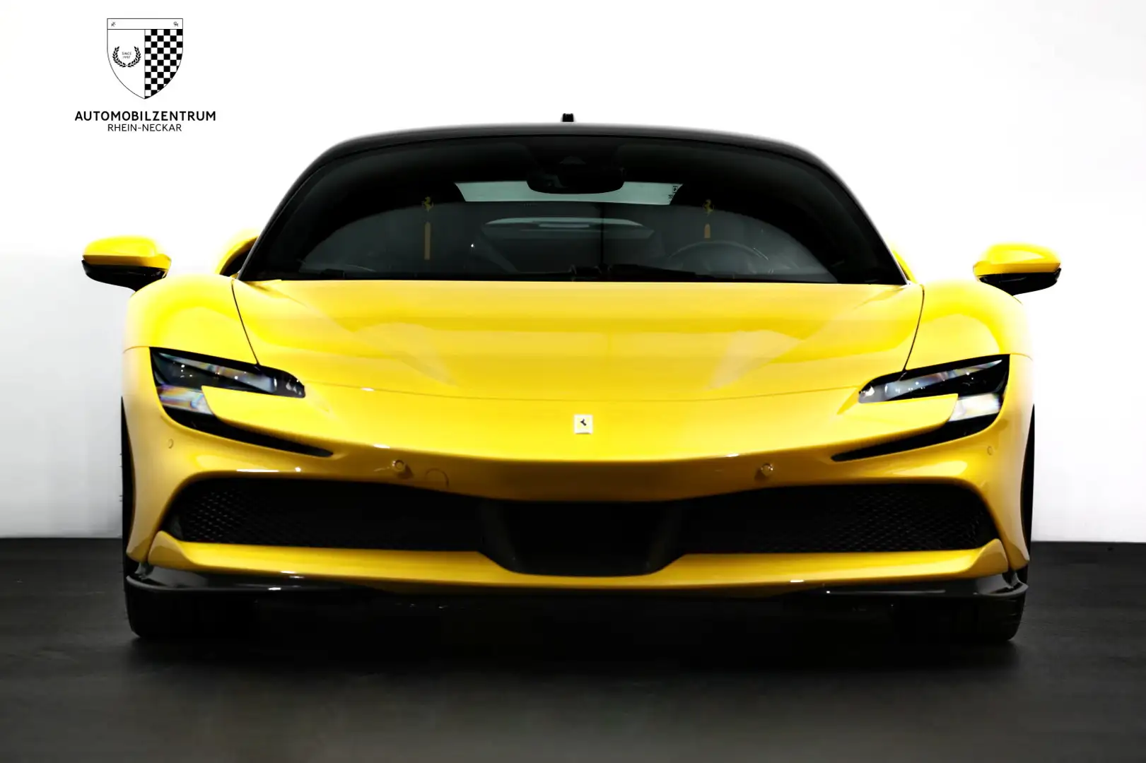 Ferrari SF90 Stradale SF90 Stradale Assetto Fiorano/FullCarbon/4-Point Jaune - 2