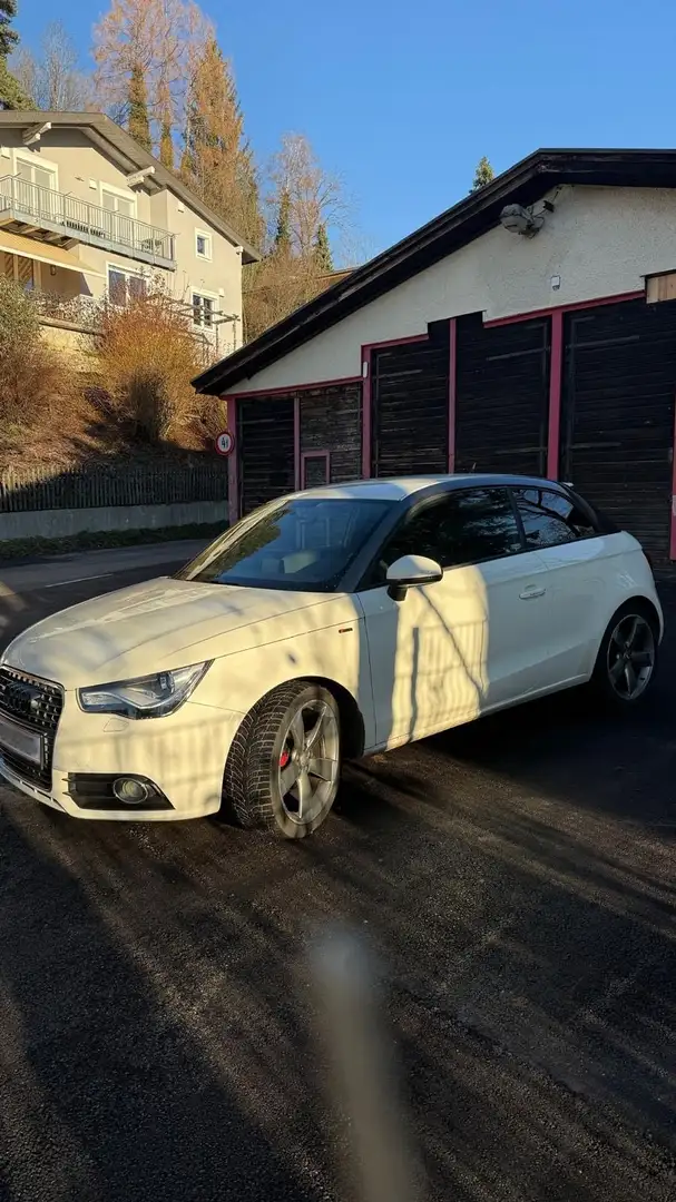 Audi A1 1,2 TFSI Ambition 3xSline - 2