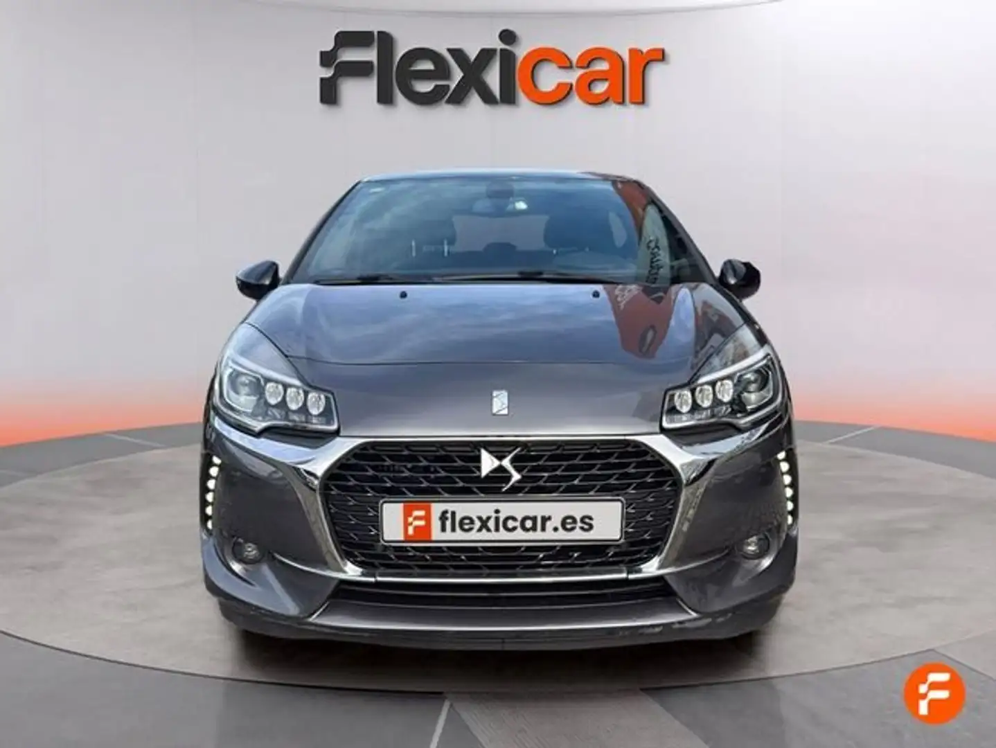 DS Automobiles DS 3 PureTech 81kW (110CV) Style Gris - 2