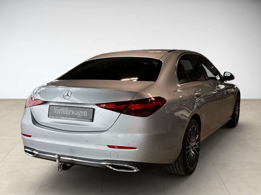 Mercedes-Benz C 220
