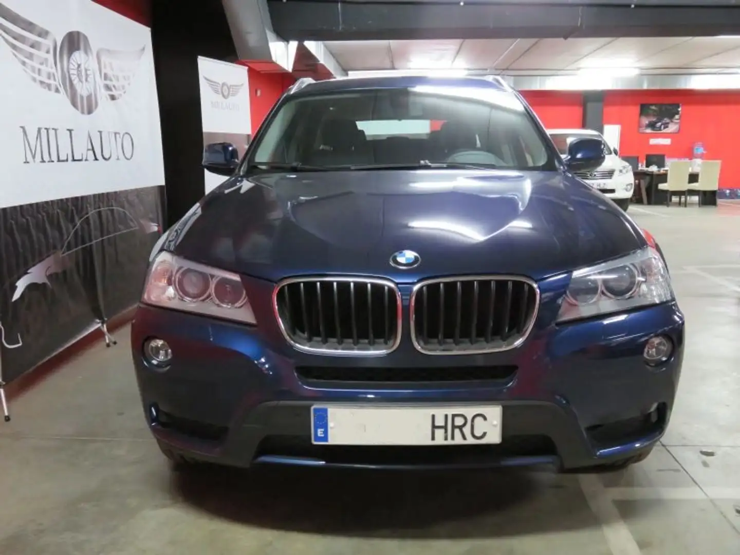 BMW X3 sDrive 18d Essential Edition Bleu - 2