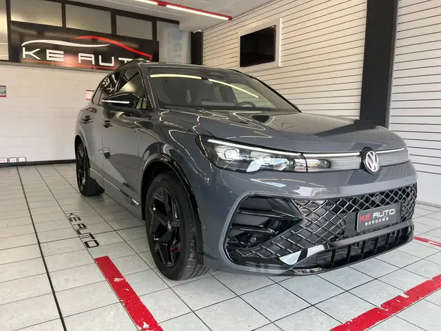 Volkswagen Tiguan view 7