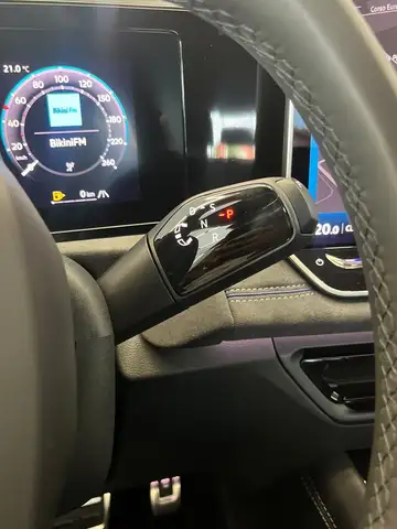 Volkswagen Tiguan view 19