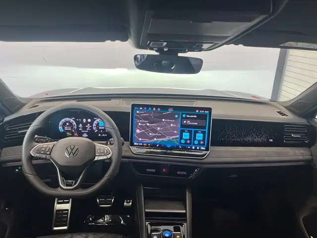Volkswagen Tiguan view 15