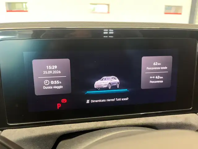 Volkswagen Tiguan view 11