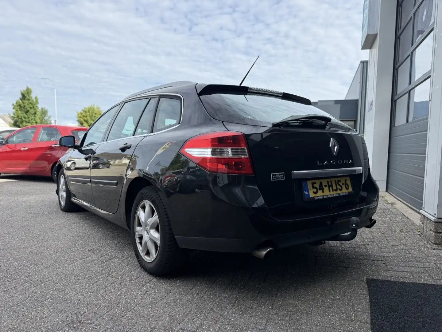 Renault Laguna Estate 2.0 16V T Dynamique Zwart - 2