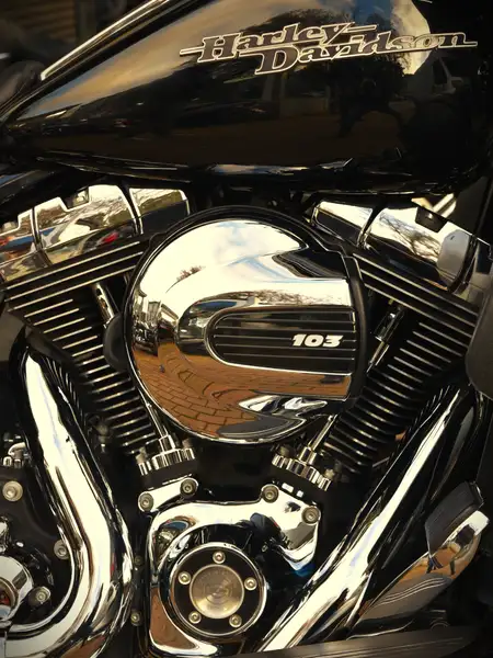 Harley-Davidson Street Glide - foto 8