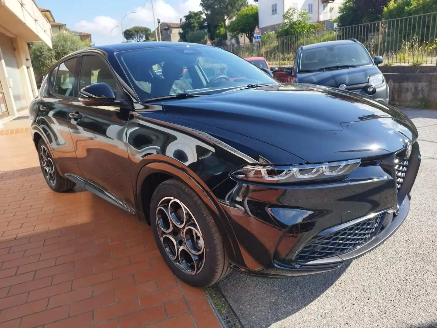 Alfa Romeo Tonale 1.6 diesel 130 CV TCT6 Sprint Fekete - 1