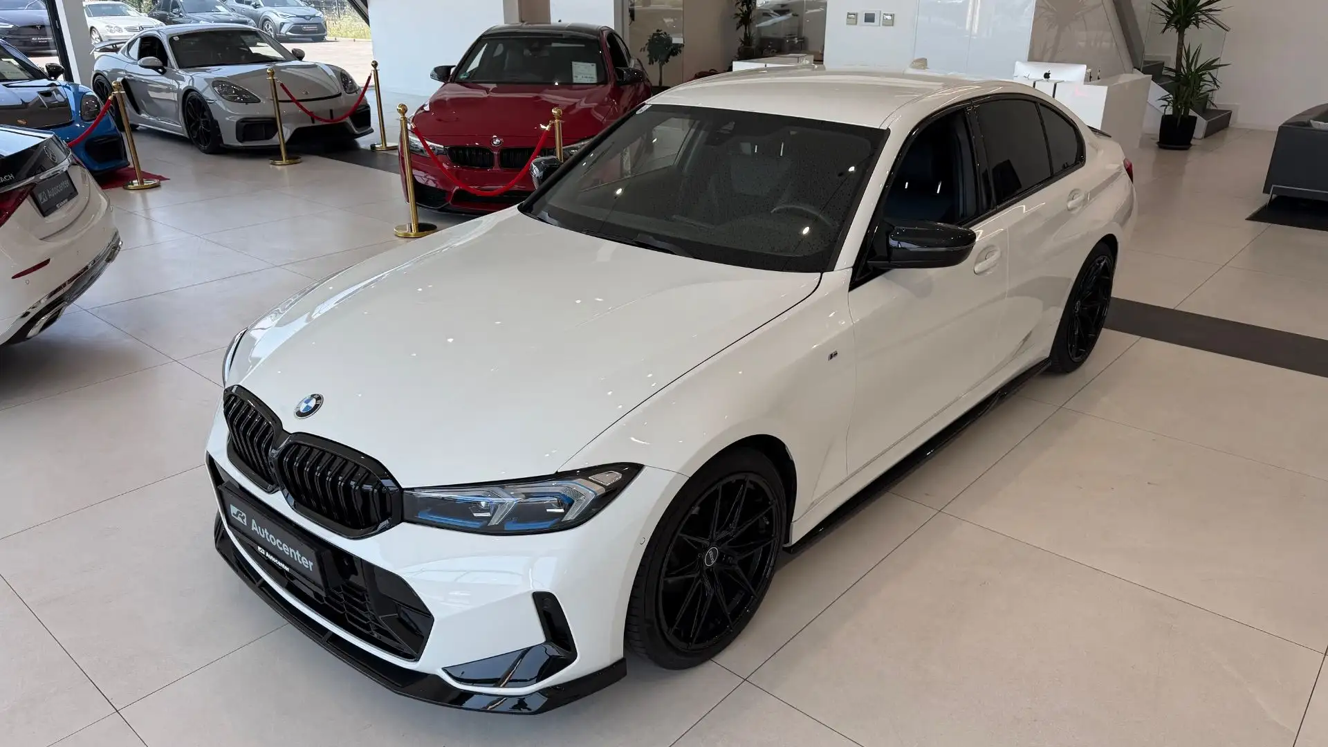 BMW 318 3er-Reihe (G20)  Aut. Weiß - 2