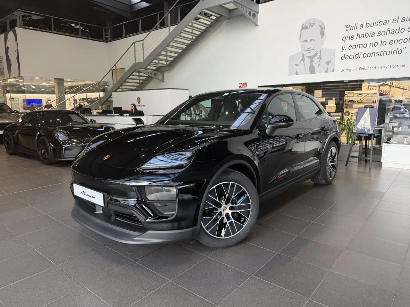 Porsche Macan 4 Negro - 1