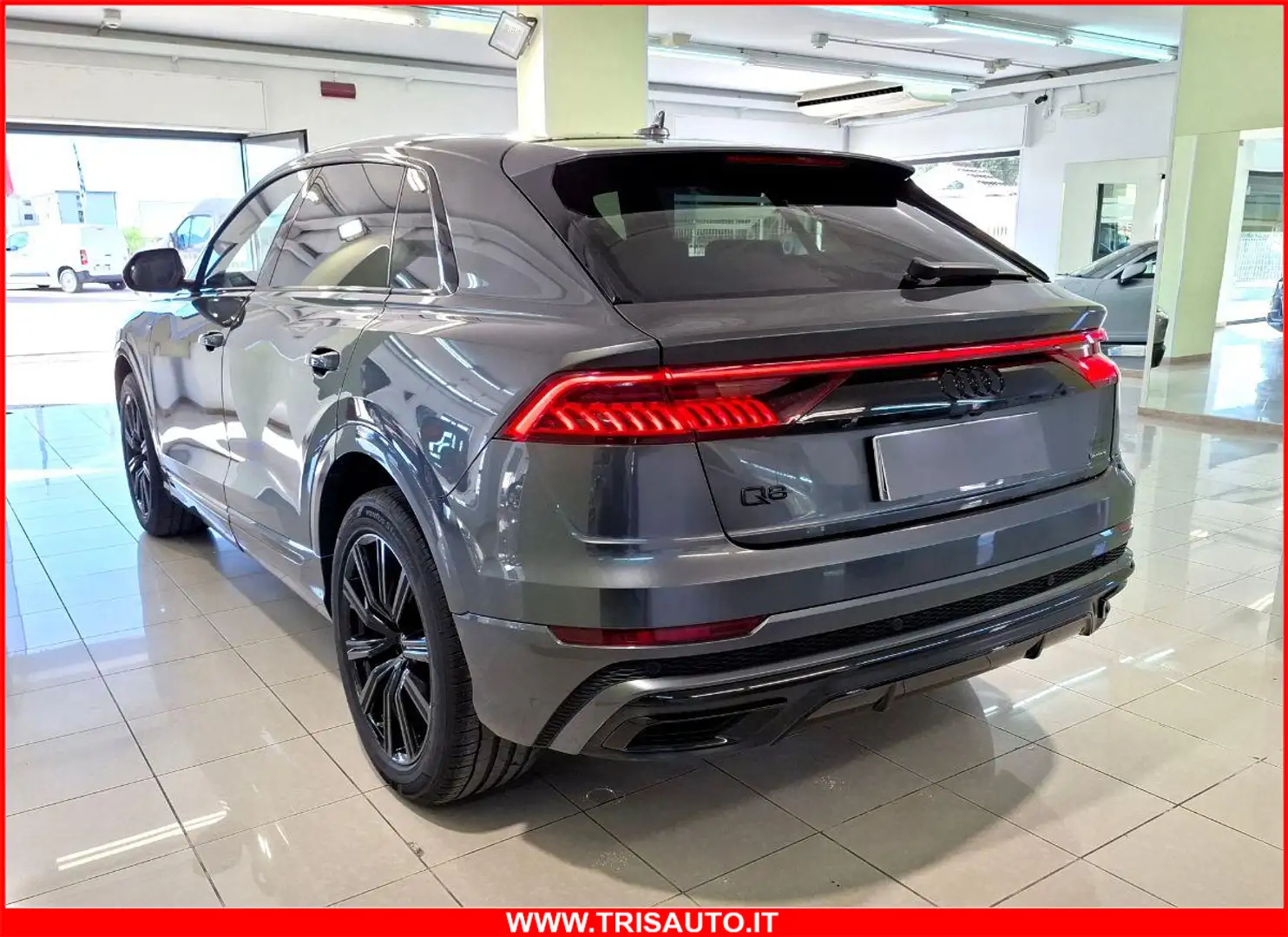 Audi Q8 50 3.0 TDI Mhev Quattro S-line Black Identity (FUL Grau - 2