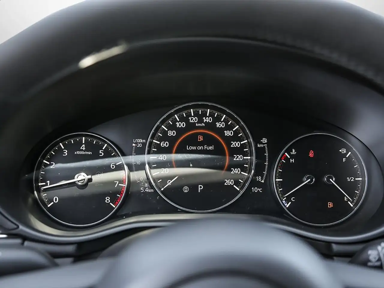Mazda 3 снимка Mazda 3