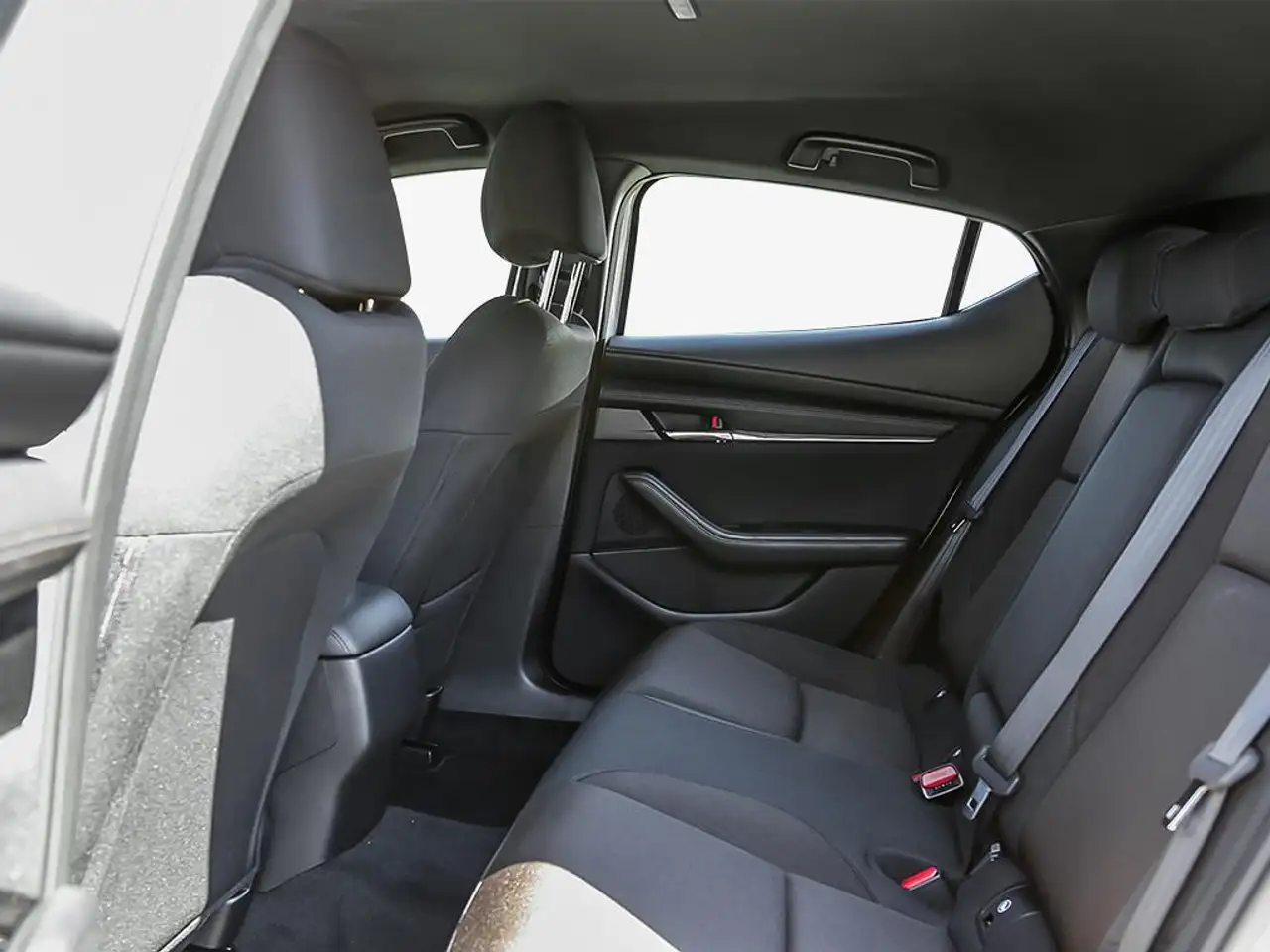 Mazda 3 снимка Mazda 3