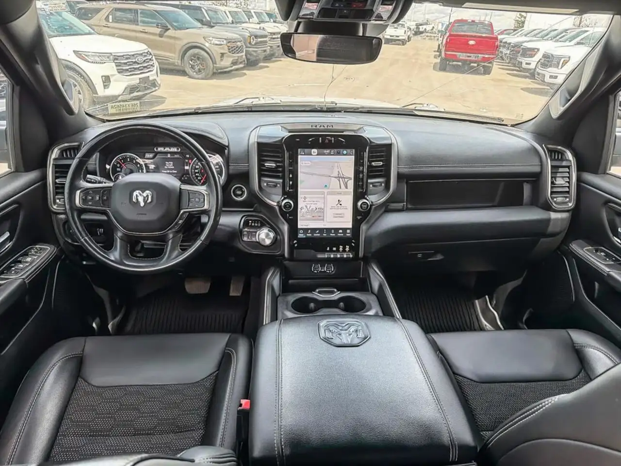 RAM 1500 снимка RAM 1500
