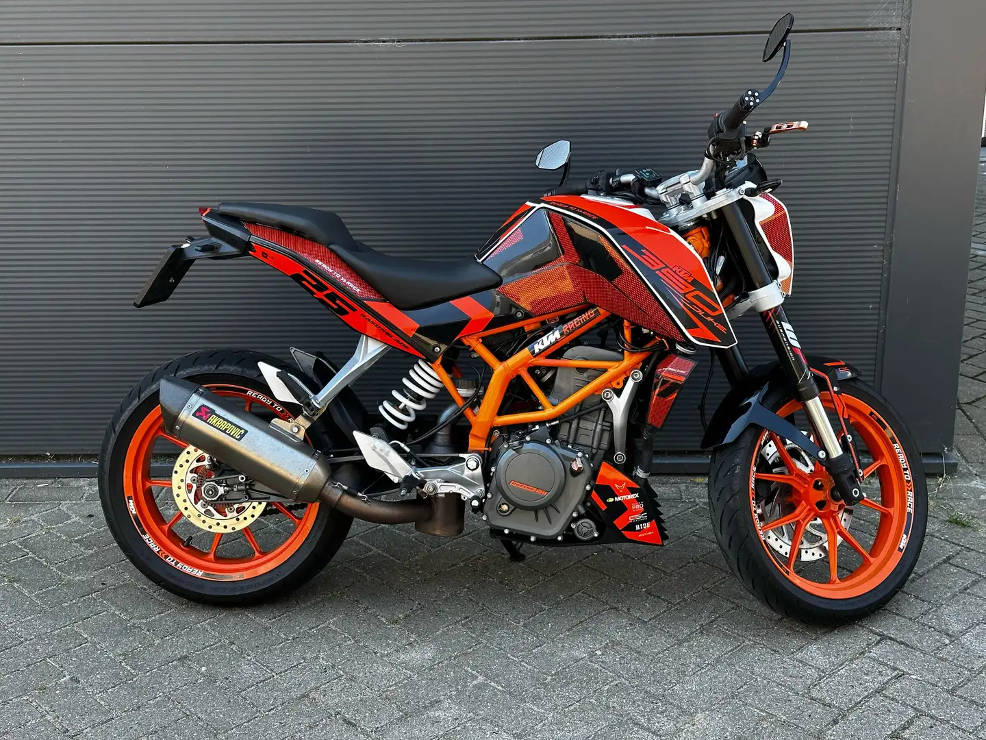 KTM 390 Duke 30KW, ABS, Portocaliu - 1
