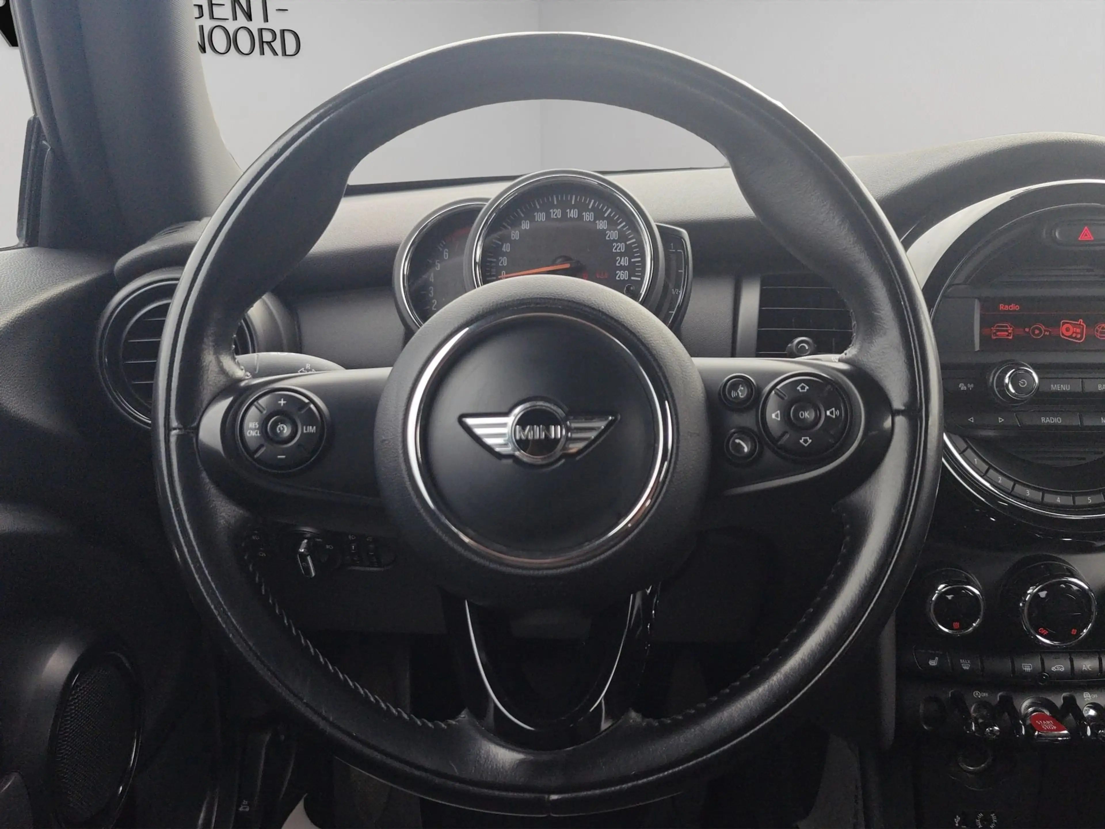 MINI One One *Verw.zetels / Airco auto / Cruise* — photo 10