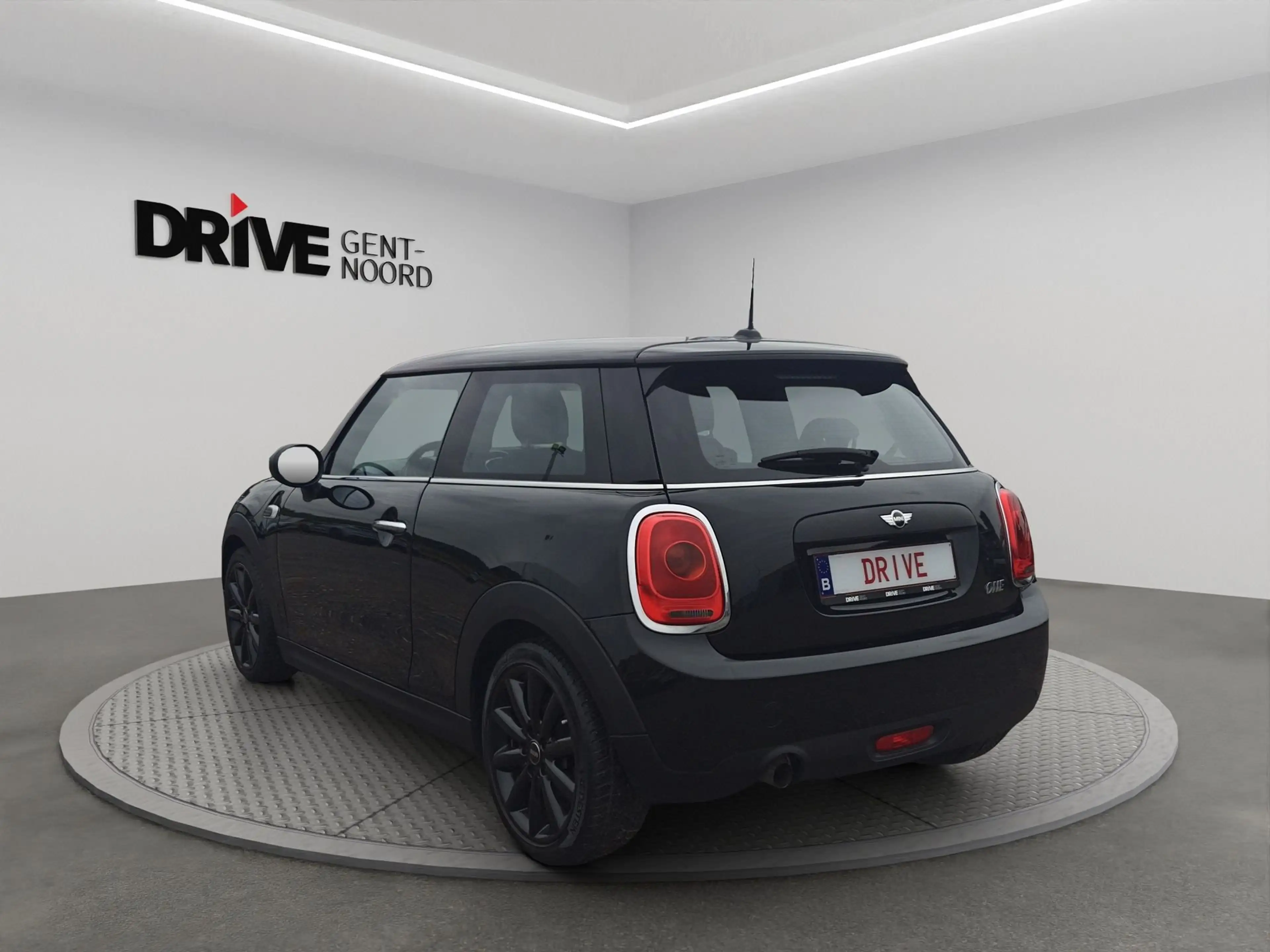 MINI One One *Verw.zetels / Airco auto / Cruise* — photo 3