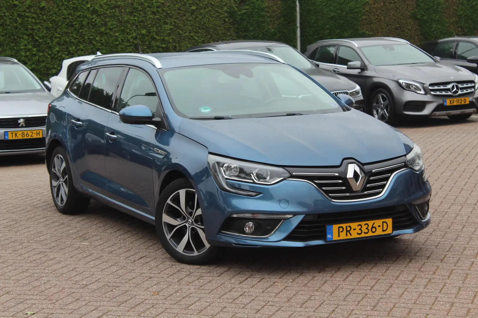 Renault Megane Estate 1.2 TCe Bose / Trekhaak / Camera / Navigati Blauw - 1