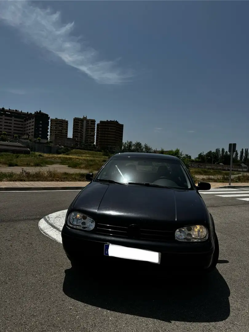 Volkswagen Golf 1.9TDI Highline 110 - 2