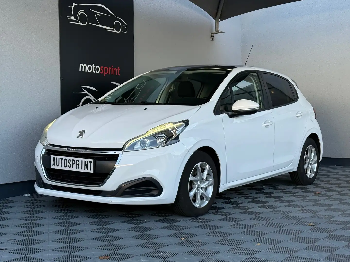 Peugeot 208 208 1.6 BlueHDi 100ch BVM5 Allure - 1