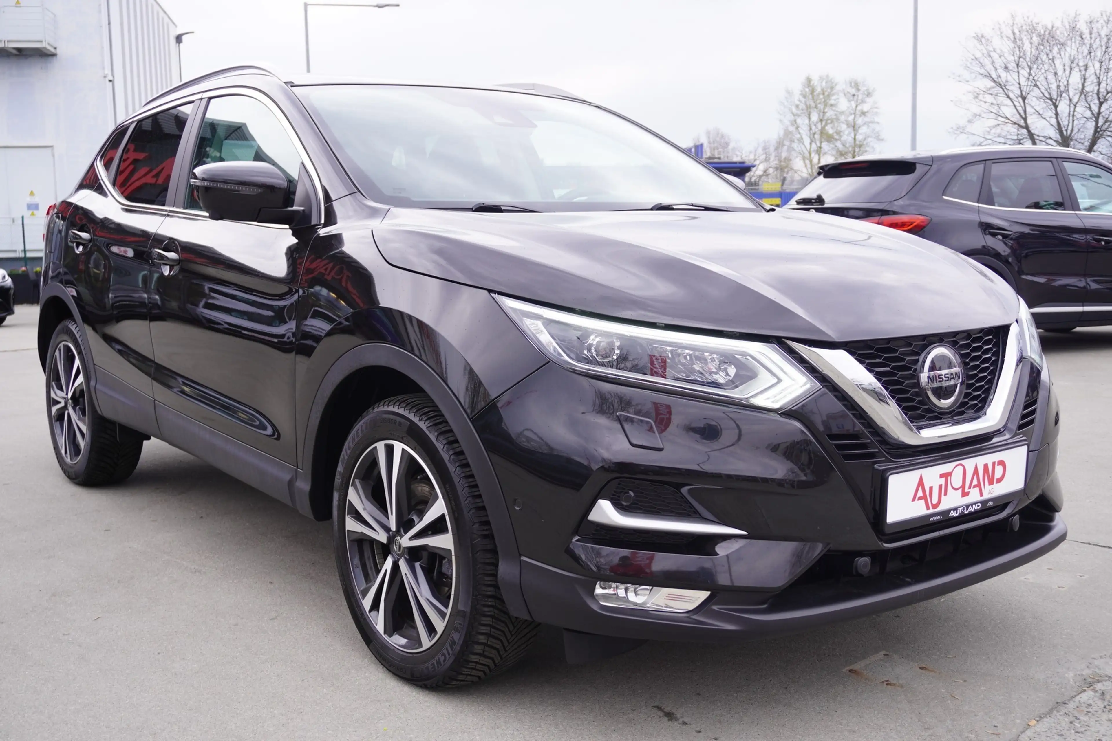 Nissan Qashqai 1.3 N-Connecta LED Navi Panorama 360° — photo 6