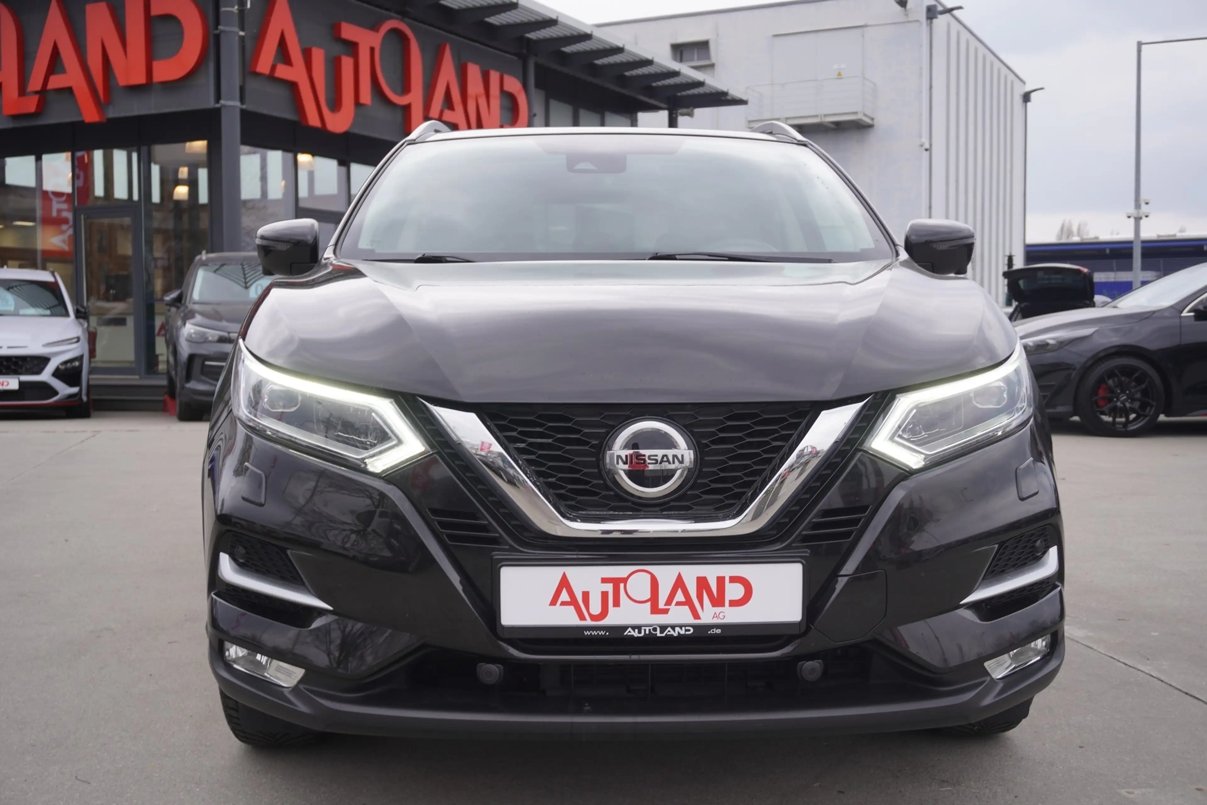 Nissan Qashqai 1.3 N-Connecta LED Navi Panorama 360° — photo 7