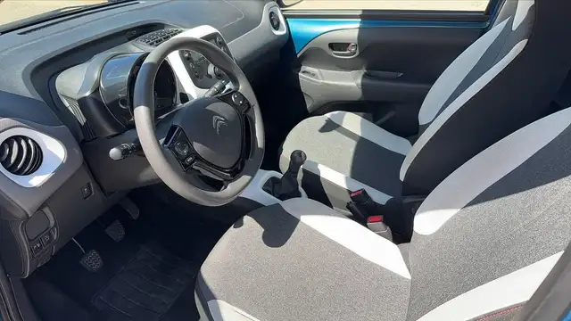Citroen C1 view 8