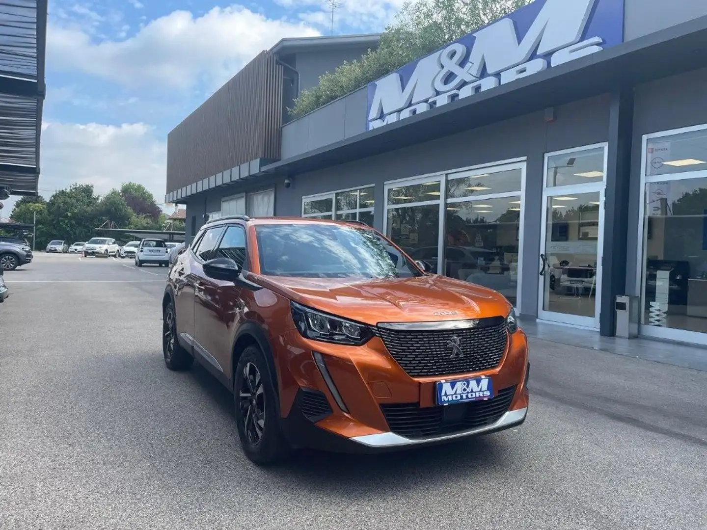 Peugeot 2008 PureTech 130 S&S Allure Arancione - 1