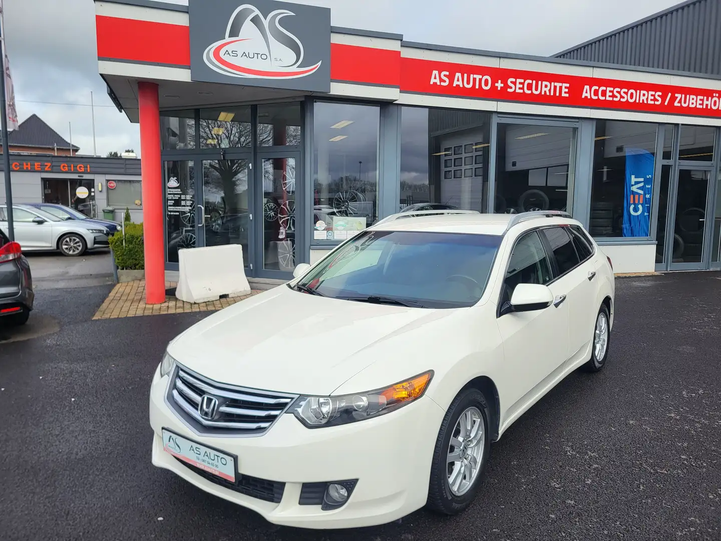 Honda Accord Tourer 2.0i 156cv 6V Elegance Blanco - 1