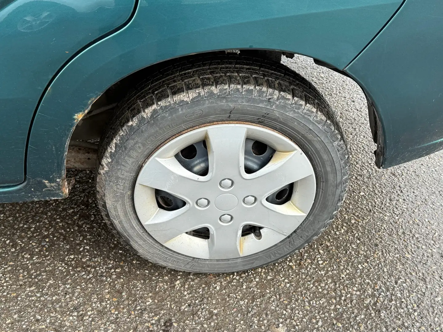 Subaru Justy 1.3 Vert - 2