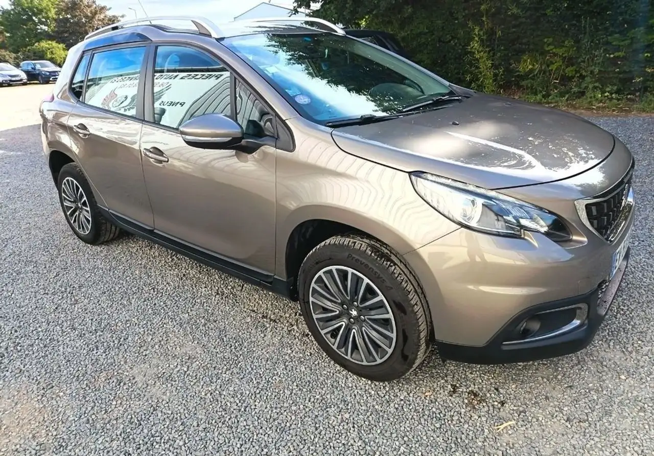 Peugeot 2008 1.2 82cv ACTIVE BUSINESS GARANTIE 12 MOI