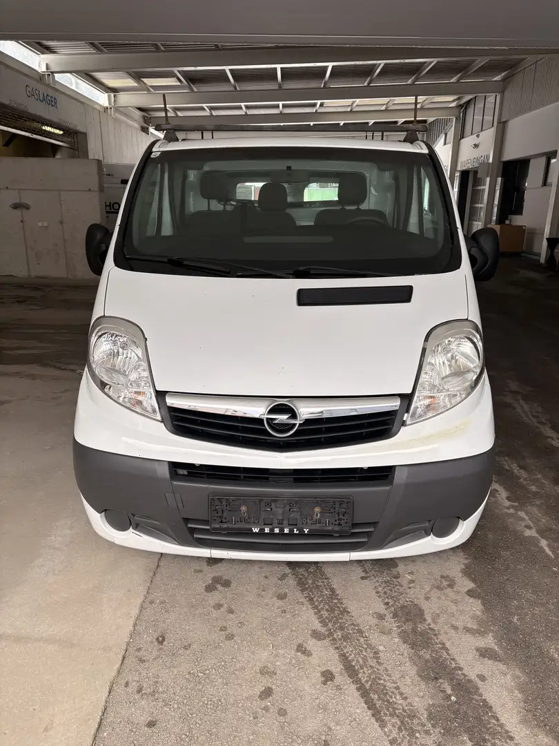 Opel Vivaro Vivaro Combi L1H1 2,0 CDTI 2,7t Weiß - 1