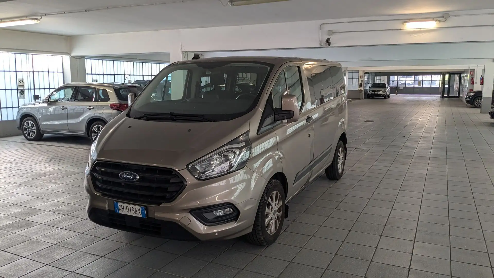 Ford Transit Custom 320 2.0 EcoBlue Hybrid 130 PC Combi Trend Bronce - 1