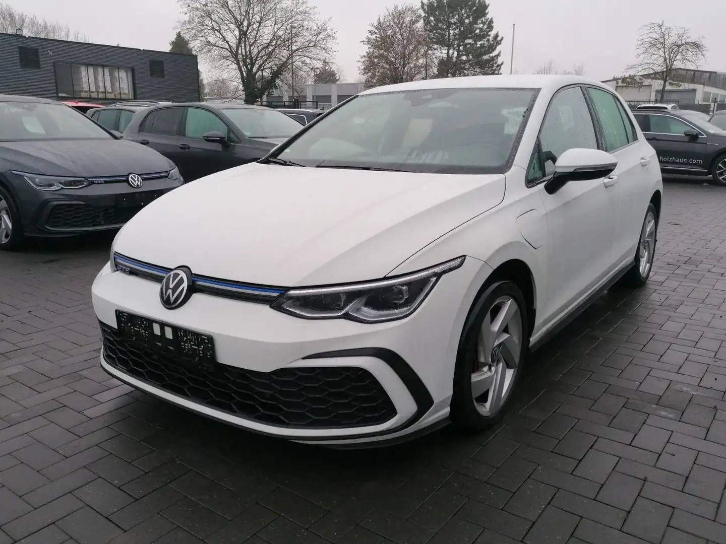 Volkswagen Golf VIII GTE 1.5 TSI HYBRID/LED/ASSIST/DISPLAY/CONNECT Bianco - 1