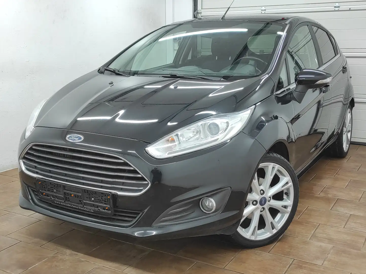 Ford Fiesta 1.0 *TÜV+BREMSE NEU* KLIMAA SHZ SPORT Titanium Schwarz - 2