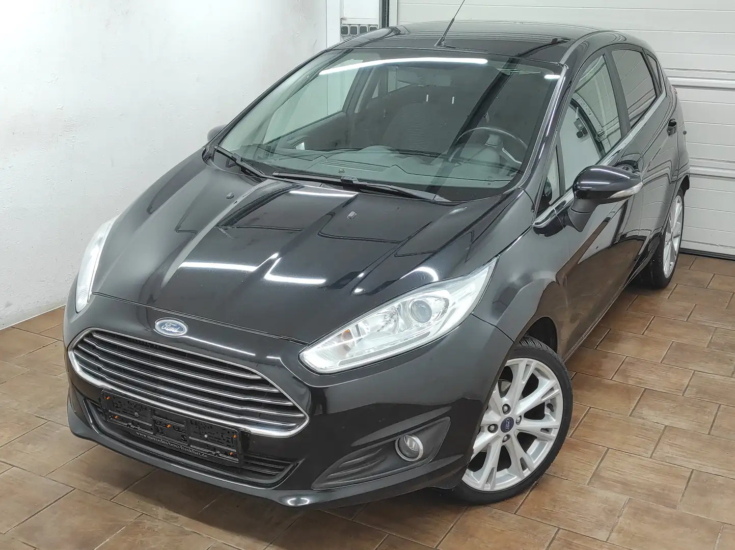 Ford Fiesta 1.0 *TÜV+BREMSE NEU* KLIMAA SHZ SPORT Titanium Schwarz - 1