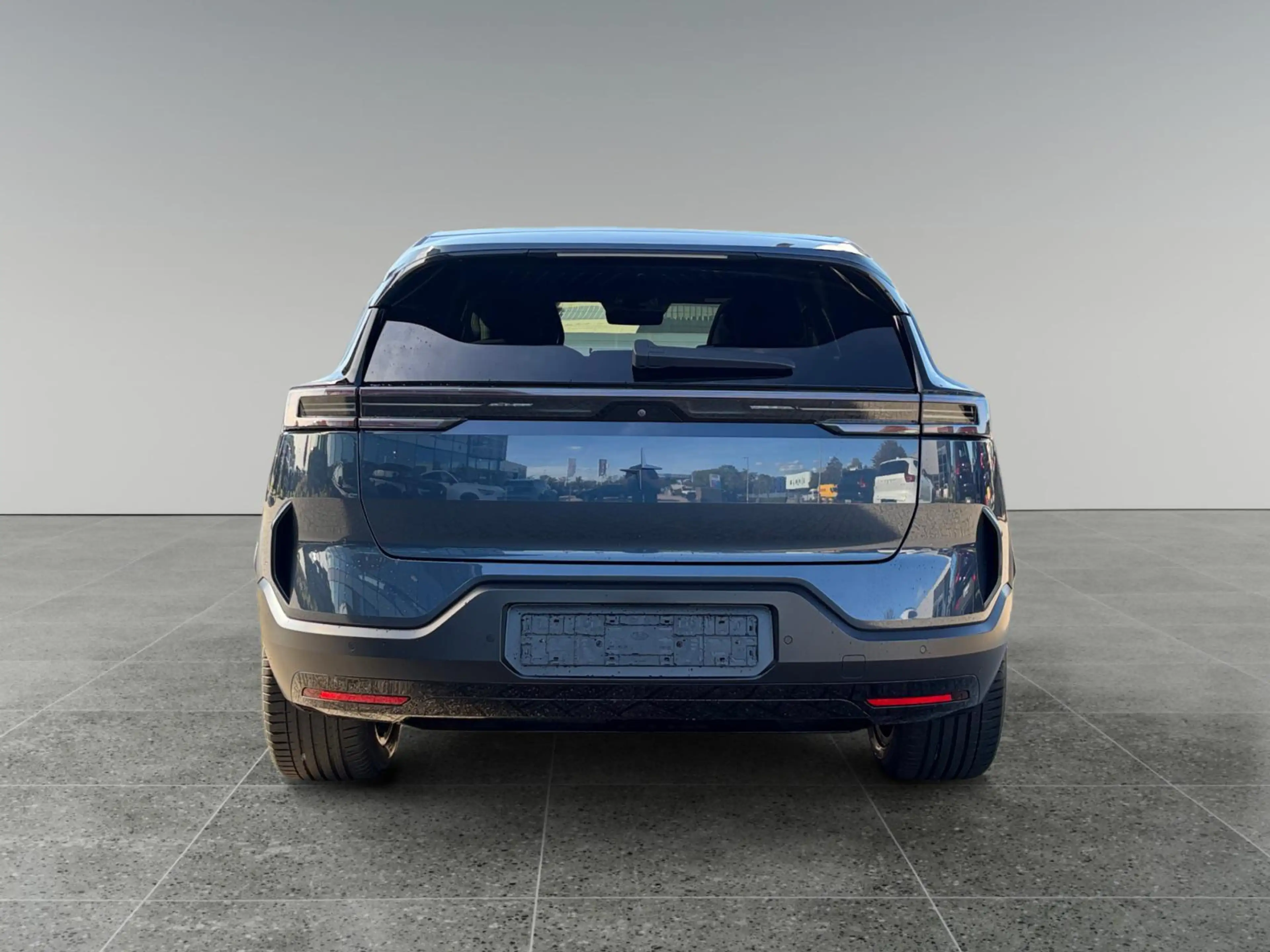 Polestar 3 Long range Dual motor Pilot Plus 111 kWh — photo 4