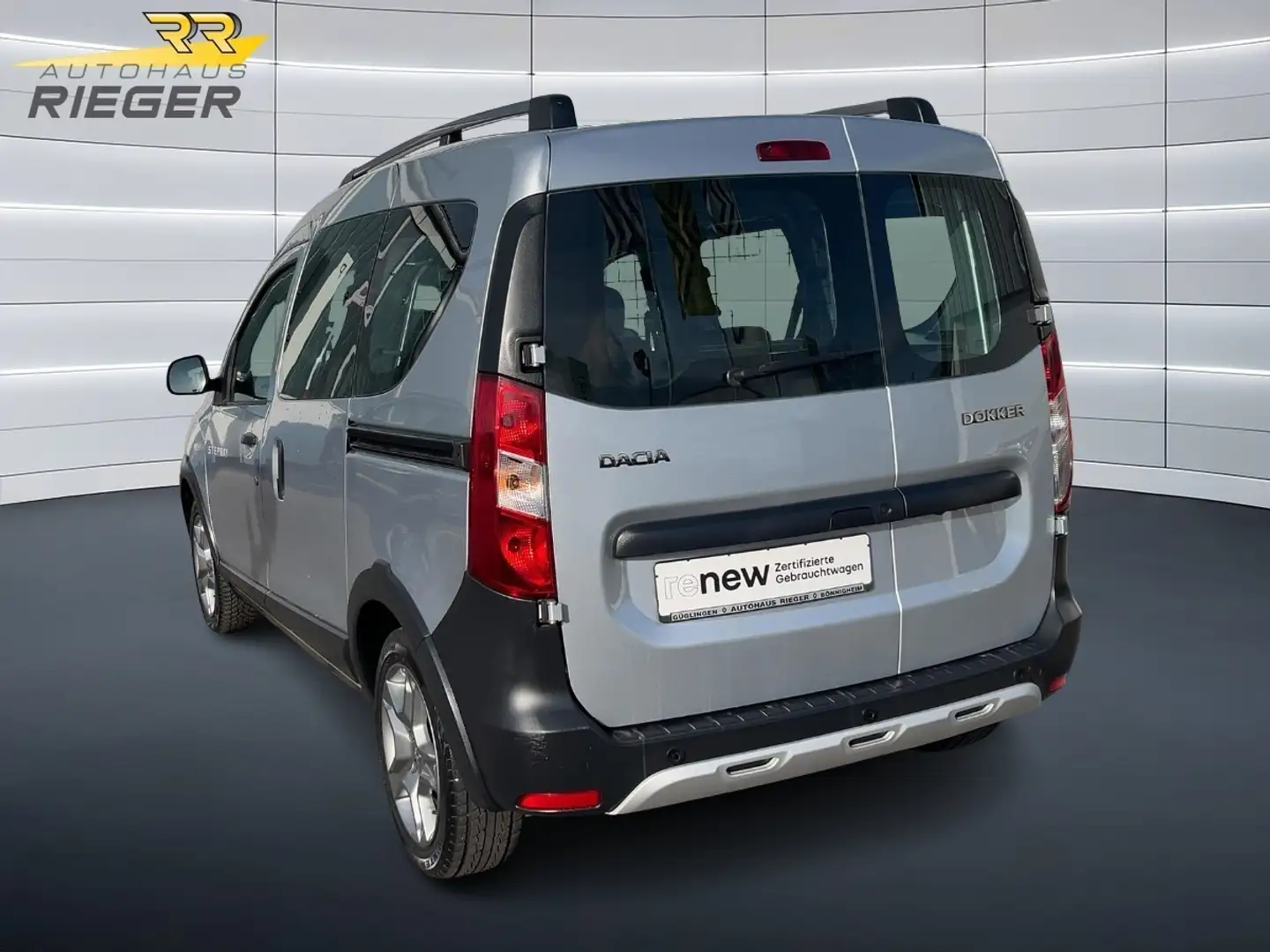Dacia Dokker Stepway Plus TCe 130 Gris - 2