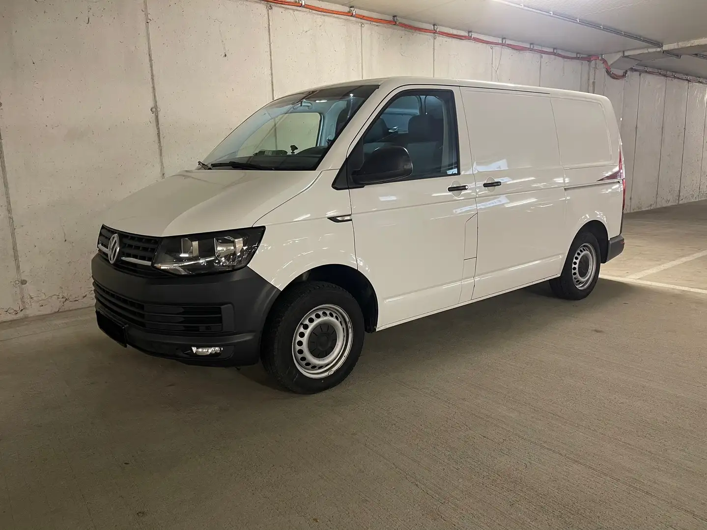 Volkswagen T6 Transporter 4MOTION Kurz Plus Trendline Weiß - 2