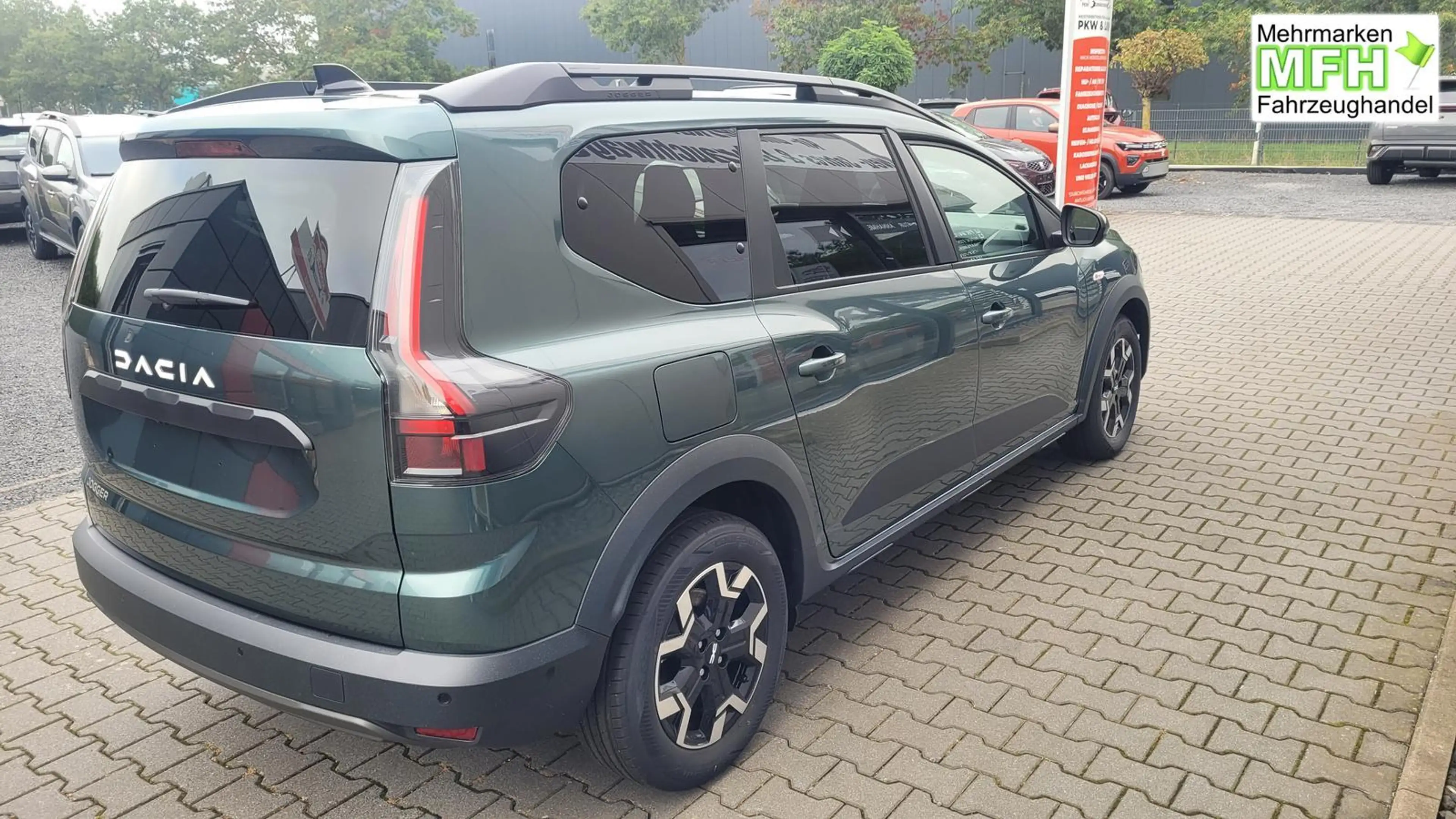 Dacia Jogger Journey Eco-G 120 AT Vollausstattung 7Sitzer 90... — photo 4