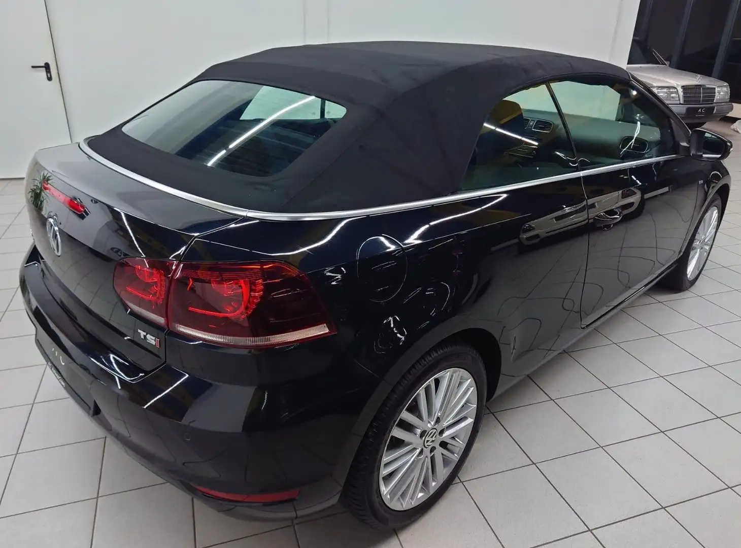 Volkswagen Golf VI Cabriolet "Cup" ,Automatik,2.Hand Schwarz - 2