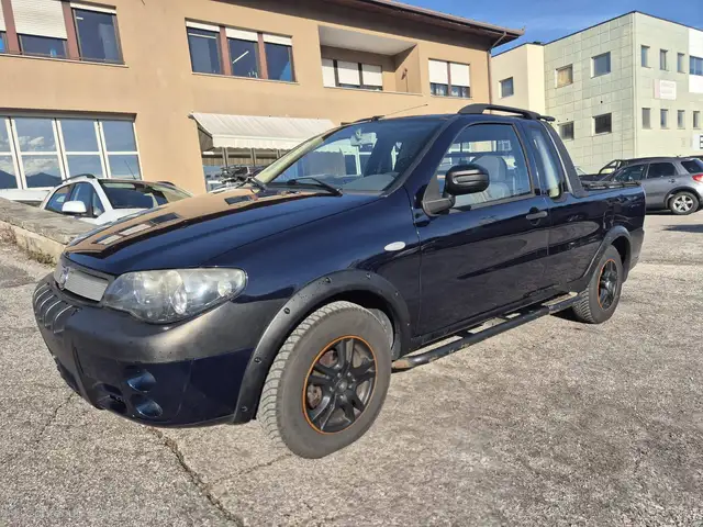 Fiat Strada ADVENTURE
